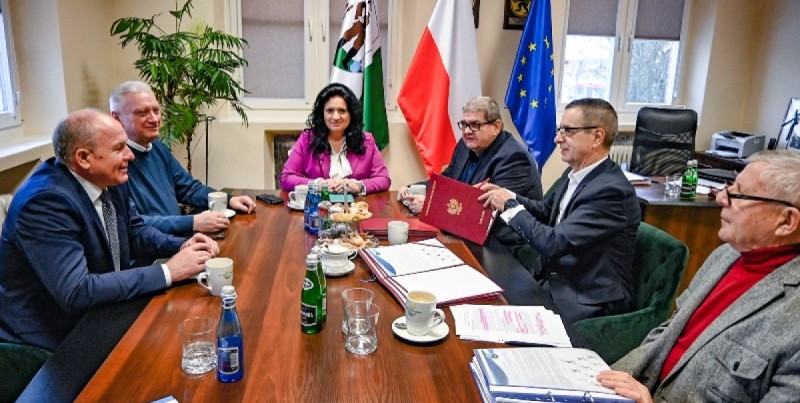 Żuławy przyspieszają. Samorządowcy o żegludze, kolei i nowym korytarzu transportowym