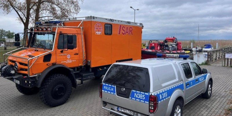Tragedia w porcie w Kątach Rybackich. Nie żyje 60-letni mężczyzna