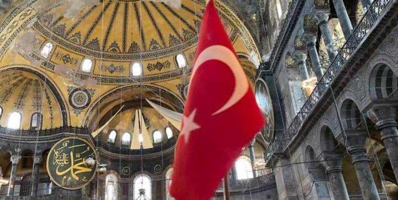 Z Gdańska do największego miasta w Turcji. Stambuł jest już bliżej niż myślisz!