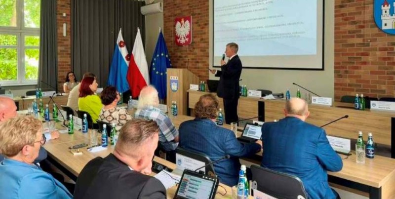 Nowy Dwór Gdański. Rada Miejska udzieliła Burmistrzowi absolutorium