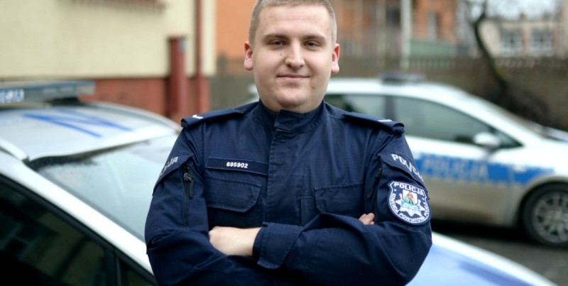Policjanci z Nowego Dworu Gdańskiego uratowali mężczyznę w kryzysie emocjonalnym.
