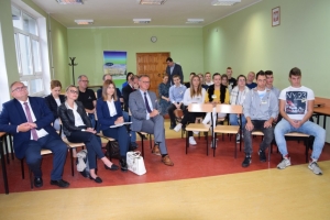 Wizyta monitorująca przedstawicieli Komisji Europejskiej i Urzędu Marszałkowskiego realizację projektów unijnych w Zespole Szkół w Nowym Dworze Gdańskim