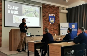 Nowy Dwór Gd. Konferencja pt. "Czy grozi nam potop" Refleksje nad przyszłością Żuław