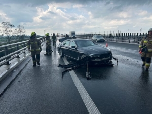 Wypadek na S7 w Jazowej. Jedna osoba poszkodowana.