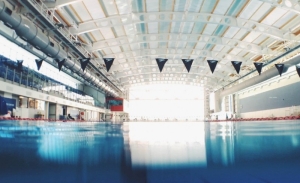 13-latek zasłabł podczas treningu pływackiego w Jantarze i zmarł w szpitalu.