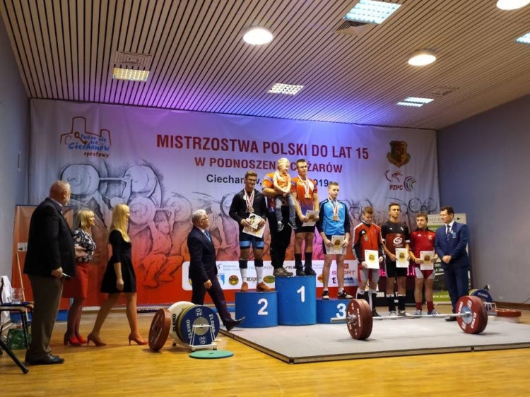 Srebrny medal dla młodego ciężarowca z LKS Żuławy na Mistrzostwach Polski.