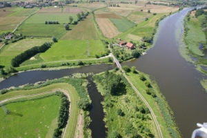 Żuławy. Wody Polskie poszukują wykonawcy wrót sztormowych na rzece Tudze.