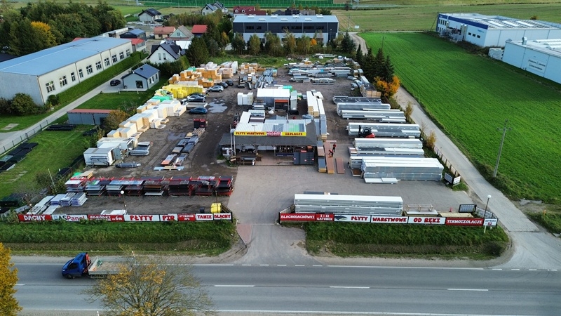 Pokrycia dachowe i izolacje specjalistyczne – Jak budować wydajnie z ASPanel?