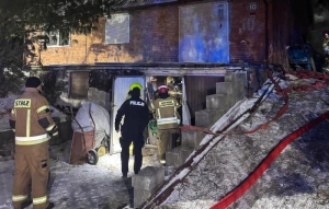 Pożar domu jednorodzinnego w Kątach Rybackich – czujka dymu uratowała życie