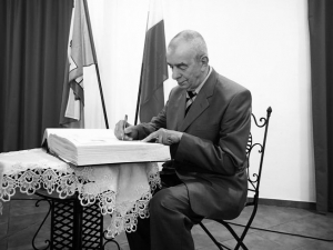 Nowy Dwór Gdański. Pisarz i poeta Stanisław Ratyński nie żyje.