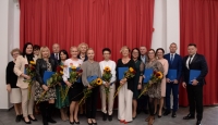 Nagrody dla nauczycieli w gminie Nowy Dwór Gdański.