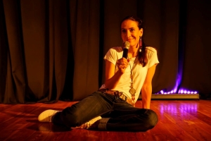 Stand-up: Ewa Fajfer w Stegnie – wieczór pełen śmiechu i zaskoczeń