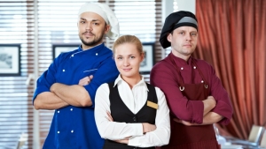 Szukasz pracy sezonowej? Zobacz, jakie są oferty i ile możesz zarobić