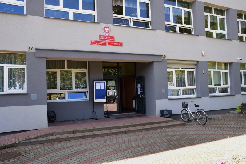 Rozpoczęcie roku szkolnego 2020-2021 w Zespole Szkół w Nowym Dworze Gdańskim