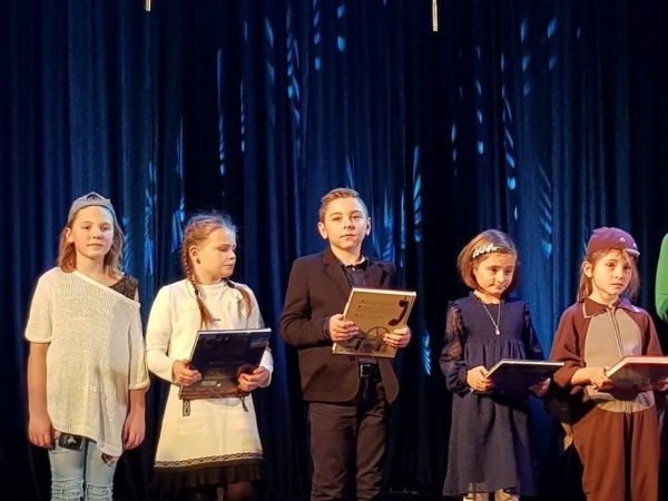 Uczniowie z Jantara zaprezentowali się na gdyńskiej scenie podczas Przeglądu Jasełek.